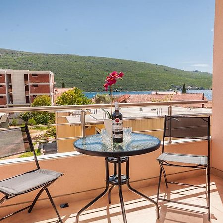 Apartments Ruzmarin แฮร์เซ็ก-โนวี ภายนอก รูปภาพ