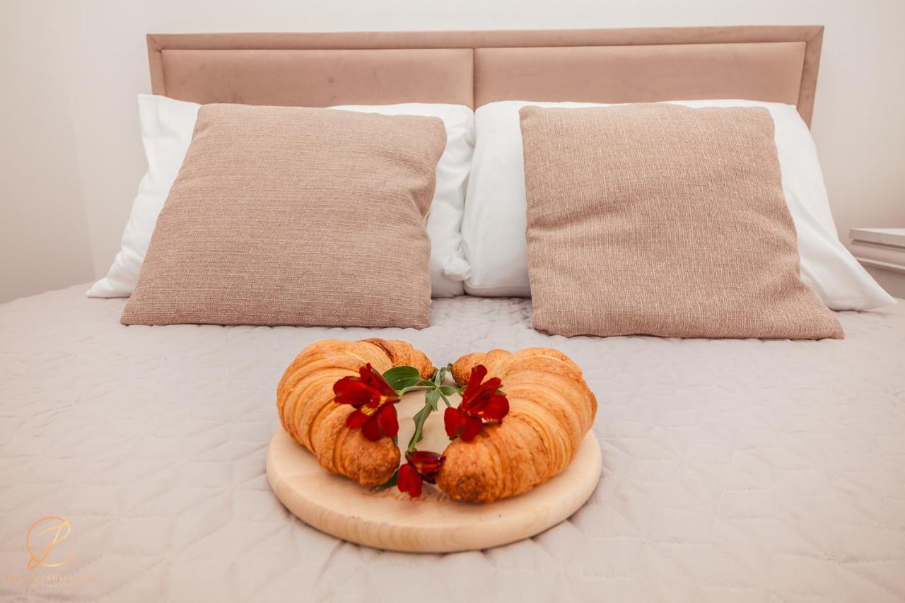 Apartments Ruzmarin แฮร์เซ็ก-โนวี ภายนอก รูปภาพ